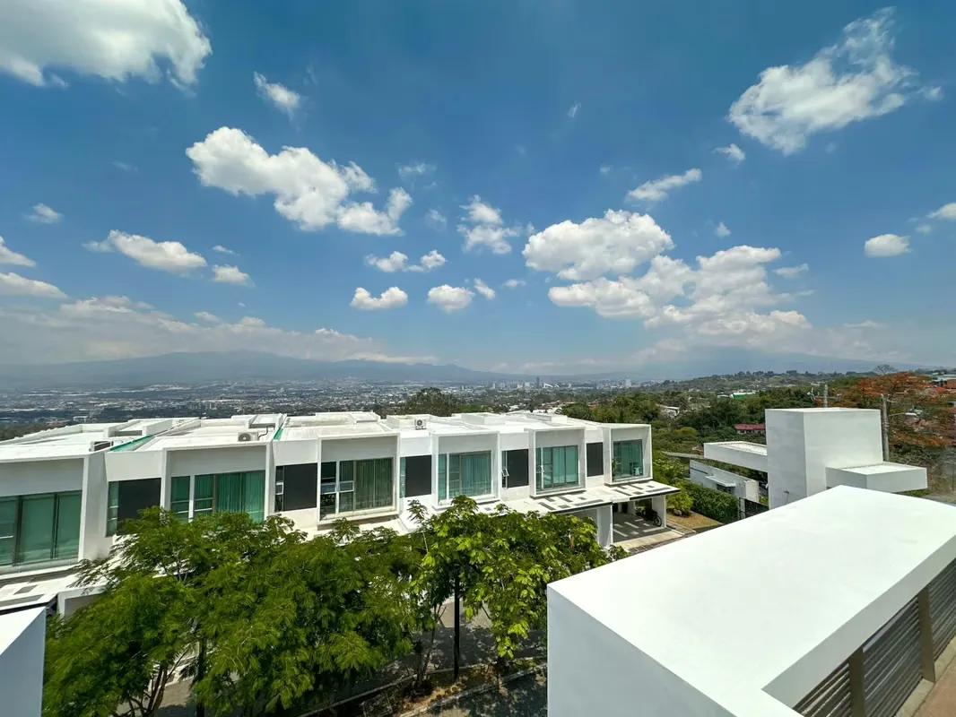 FURNISHED HOUSE FOR RENT IN CONDOMINIUM – ESCAZÚ
