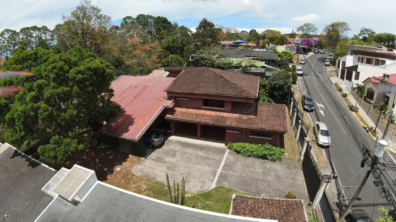House for sale in Pinares, Curridabat ID 23408