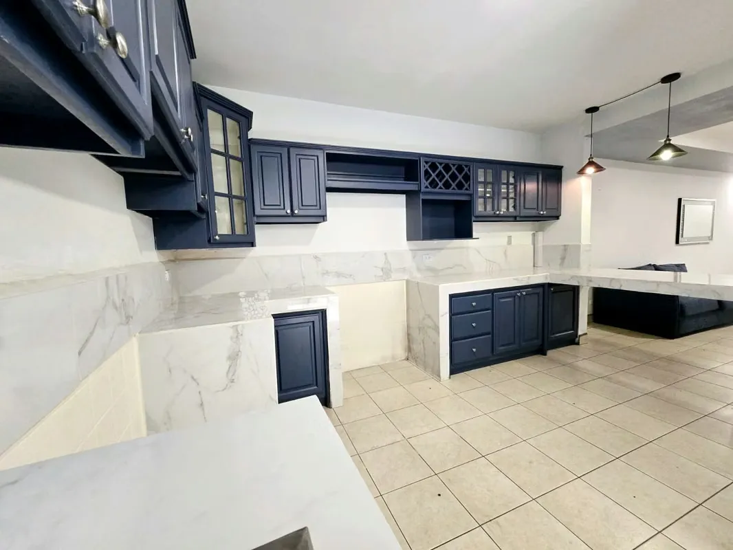 Un hogar lleno de comodidad y tranquilidad en San Pablo de Heredia de un condominio de 6 unidades