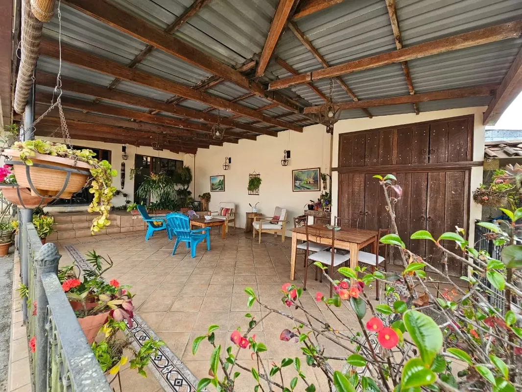 Property for Sale with House in Commercial Area on the Road to Irazú Volcano — photo 5