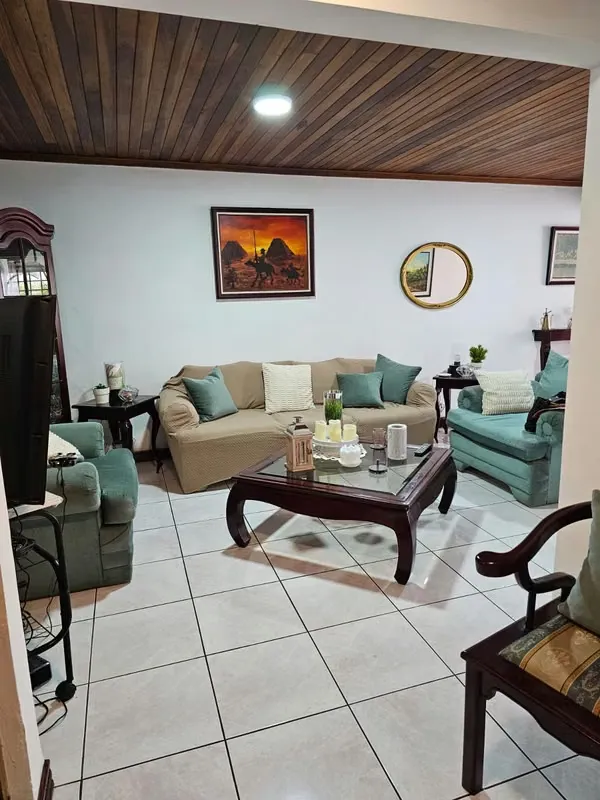 House with 2 floors, in La Uruca Robledal — photo 4