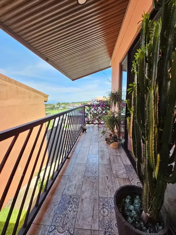 Property with apartments for commercial use, San Isidro center — photo 2