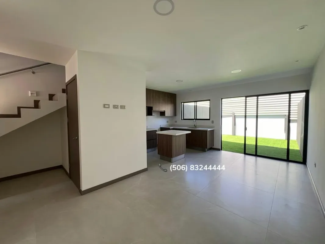 HOUSE IN CONDOMINIUM FOR SALE IN ALAJUELA