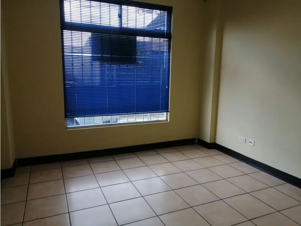 Edificio en Venta en La Uruca,Alquilado- 5PJG8996148