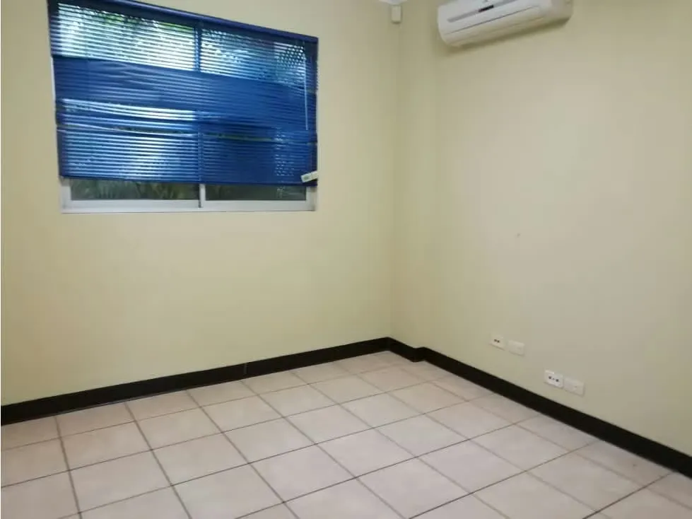 Edificio en Venta en La Uruca,Alquilado- 5PJG8996148 — photo 3