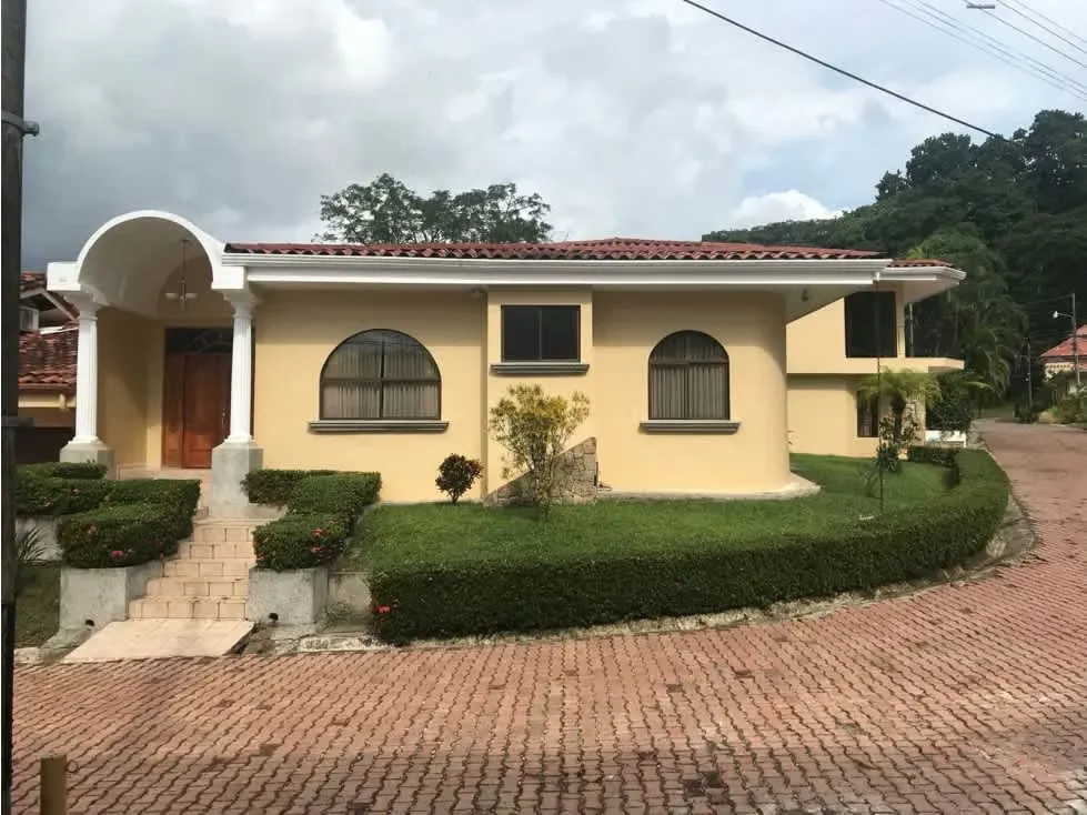 Casa en Venta con Muebles en Punta Leona 4PJG8995427