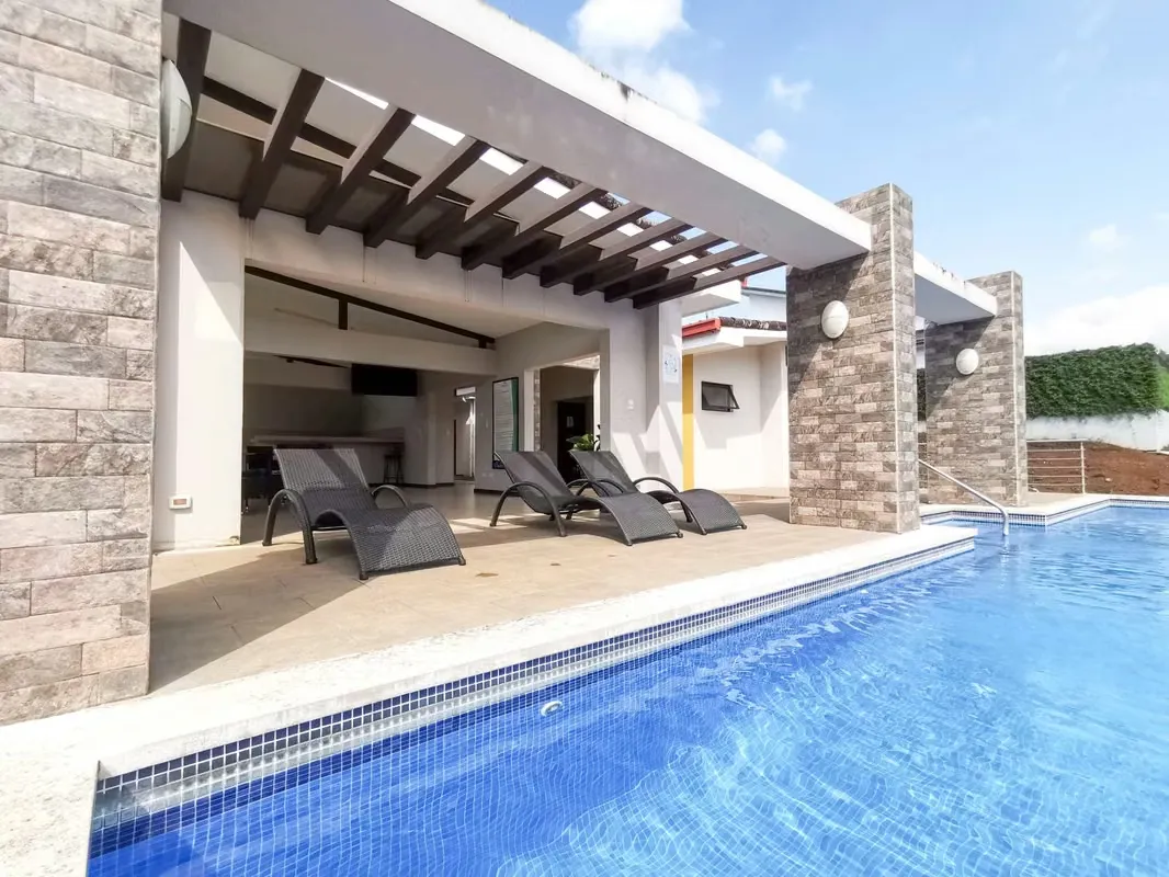 Lot for sale in Terranova/La Ceiba/Alajuela condominium