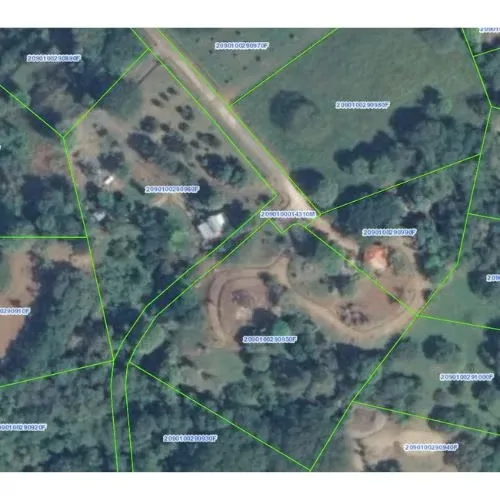 DESCRIPCIÓN DETALLADA: Precioso lote en Residencial. Se ubica en zona más alta del proyecto lo que le ...