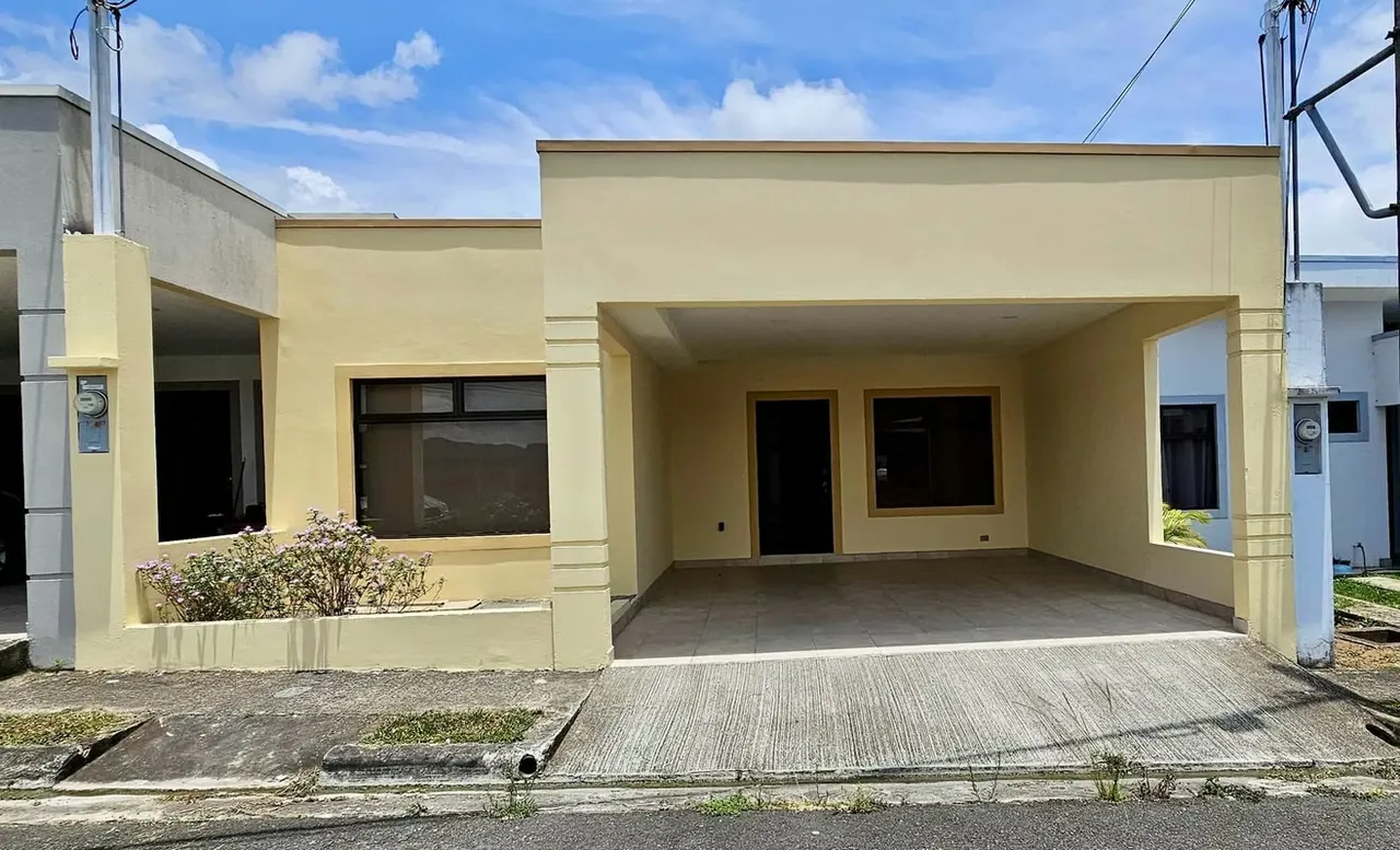 House for sale, one floor in a condominium, Quircot de Cartago