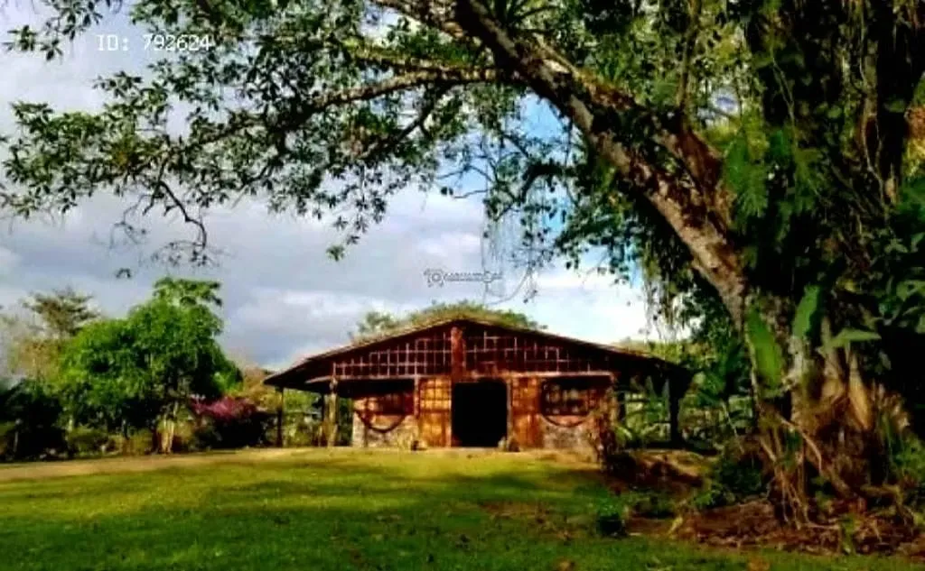 Venta Quinta Lagunas de Turrubares , San José