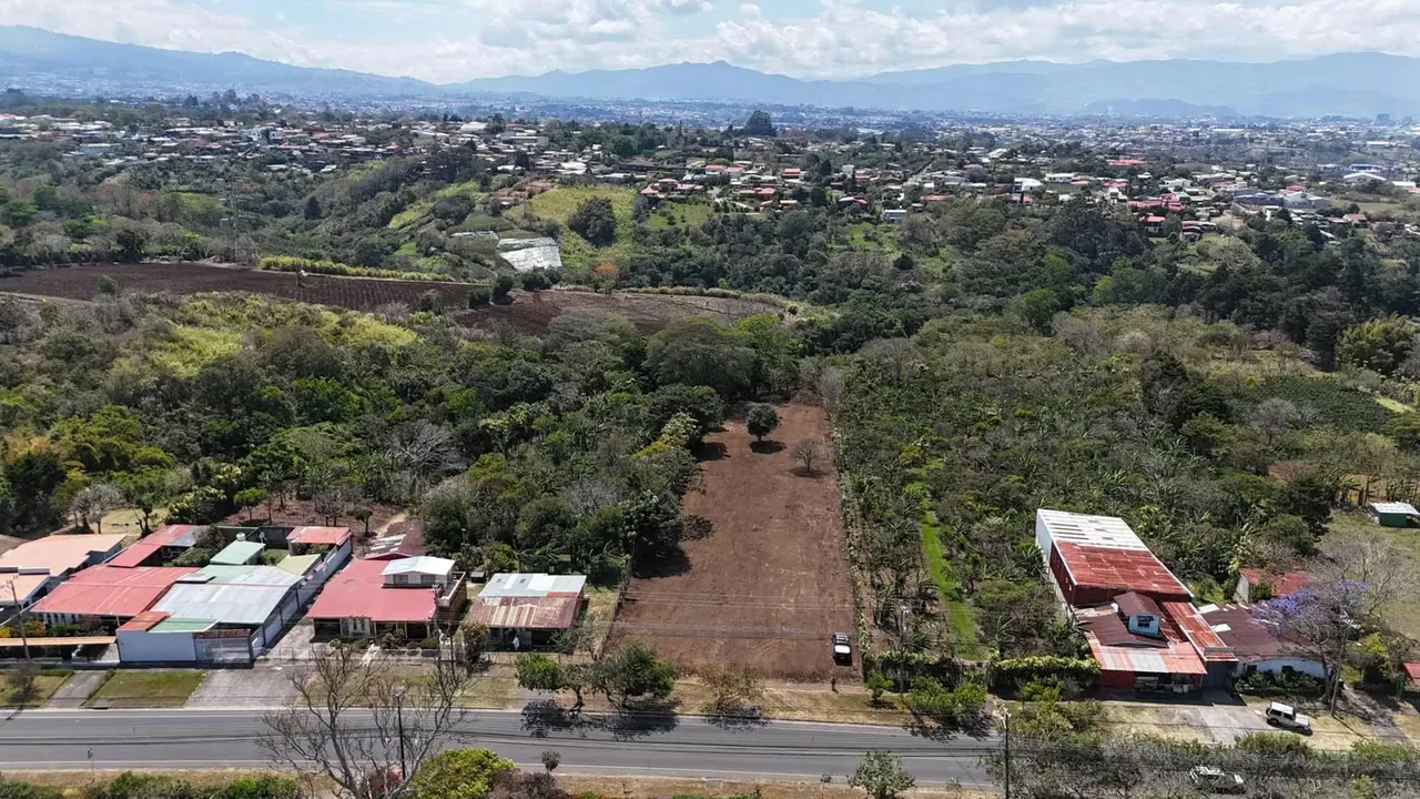 EN VENTA – LOTE EN SANTO DOMINGO - HEREDIA — photo 2
