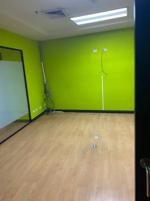 Full Office Space for Rent – Torre Mercedes 5603 — photo 4