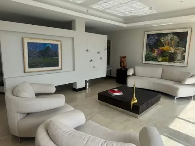 Penthouse de Ensueño en Sabana: 420 m2, 4 habitaciones, cuarto de servicio Vistas Inolvidables y Finos Acabados. Descubre la amplitud y el diseño exquisito de este impresionante ... — photo 4