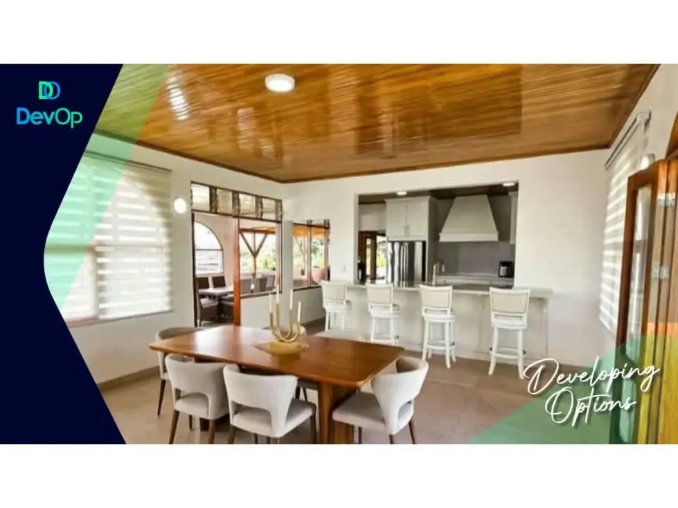 Venta de casa de lujo 5 hab, en Escazú con vistas espectaculares