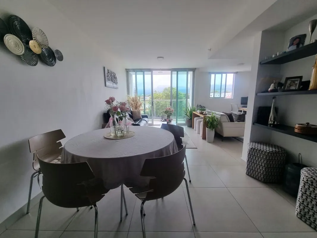Apartamento en Exclusivo en Condominio Altamira con Amenidades de Club Residencial y hermosa vista panorámica a las montañas — photo 3
