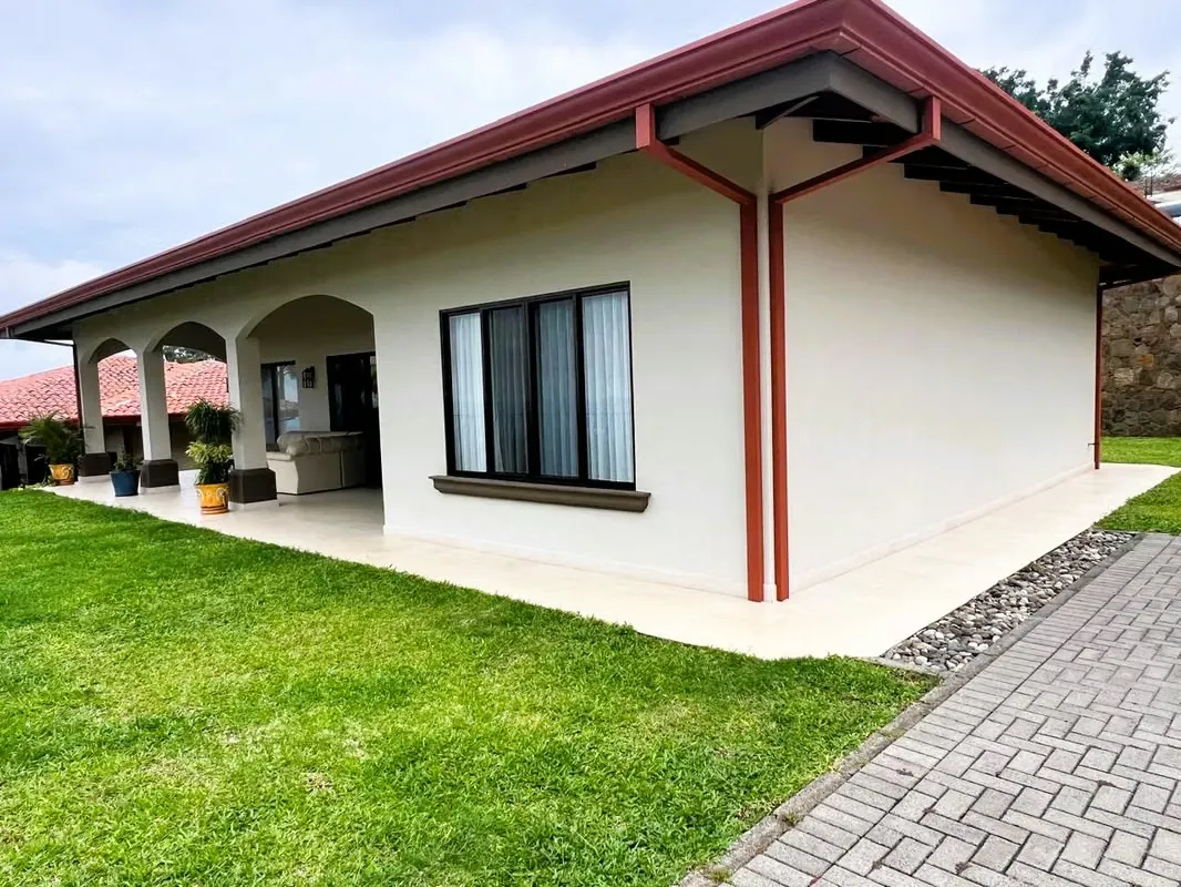 Casa en Alquiler en Naranjo, Casa Pochote II, Residencial Oro Monte, Increíbles Vistas