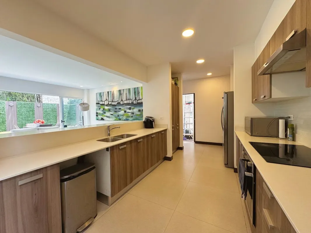 FOR RENT – HOUSE IN GATED COMMUNITY IN BELLO HORIZONTE, ESCAZÚ