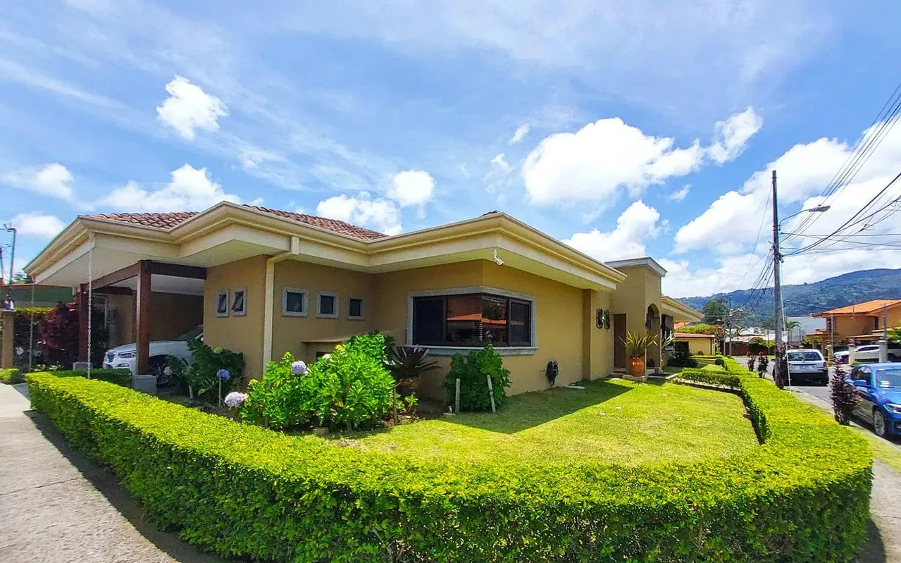 CASA EN VENTA UNA PLANTA, CONDOMINIO ANTIGUA CARTAGO
