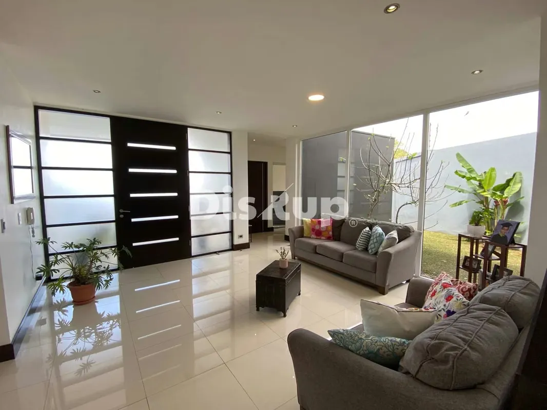 4-bedroom house for sale on a large lot. San Rafael, Montes de Oca — photo 3