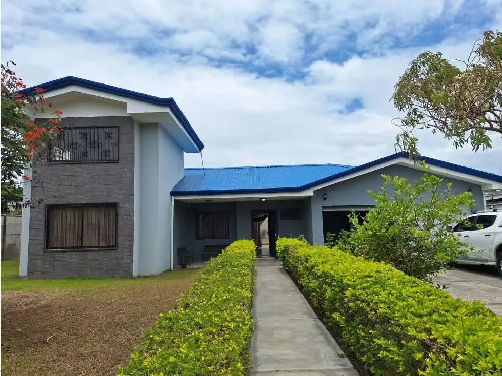 VENTA DE CASA EN SANTO DOMINGO DE HEREDIA 39789 (IH)