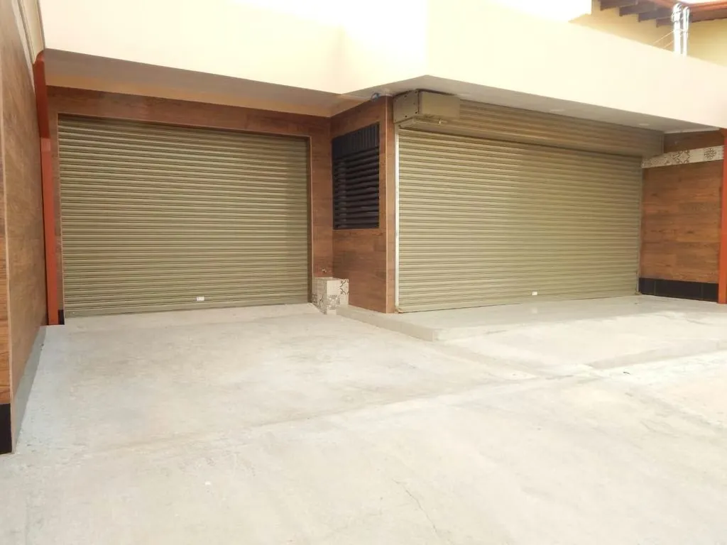 Commercial space for rent in a prime location, right in the heart of Liberia. Ideal for: