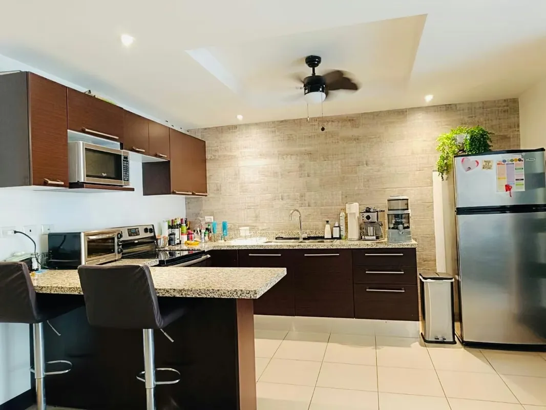 House for Sale in Santa Ana Hills Condominium, Santa Ana