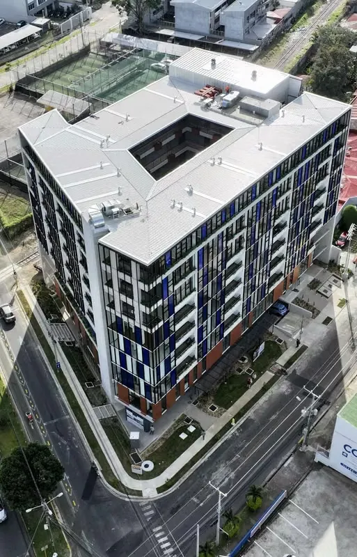SALE OF LUXURY 2-BEDROOM APARTMENT IN DEN7 NEIGHBORHOOD — photo 3