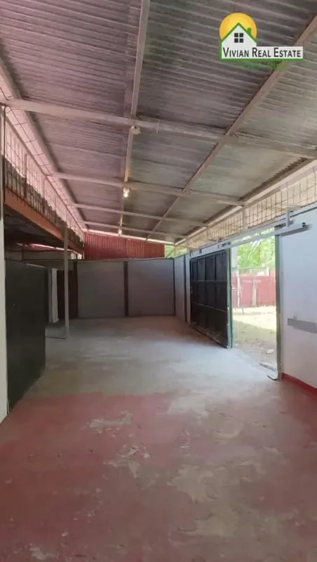 Commercial Property for Rent or Sale – Ideal for Warehouse, Restaurant, or Retail Store Esparza — photo 5