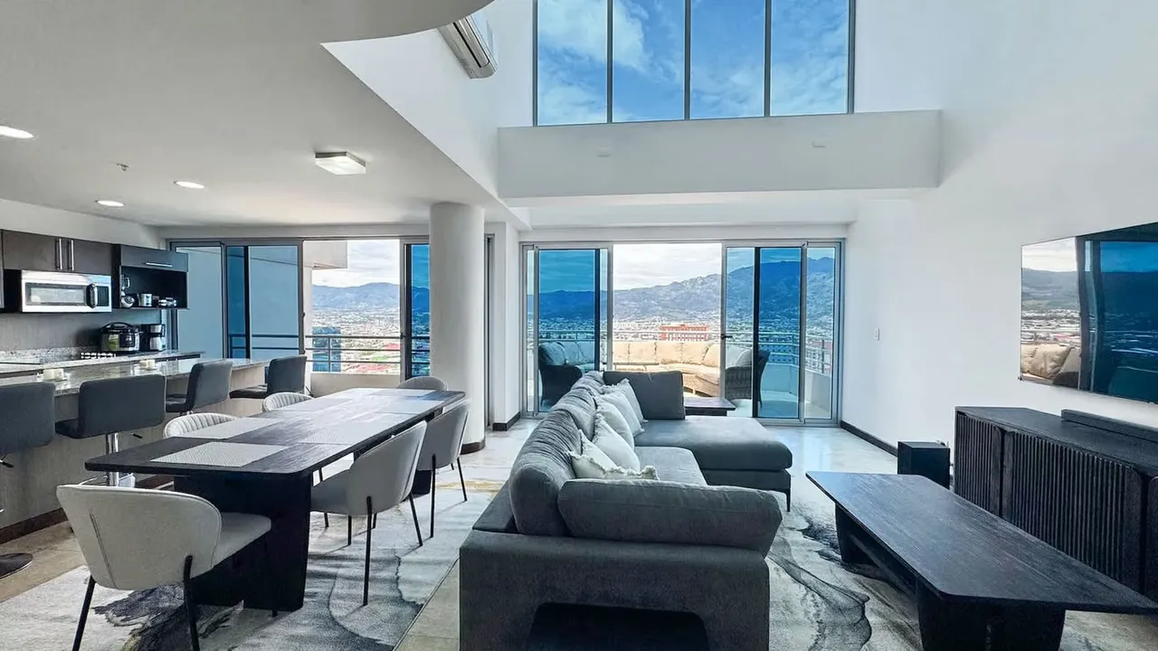 Se vende Penthouse en Paseo Colón con increíbles vistas (AD).