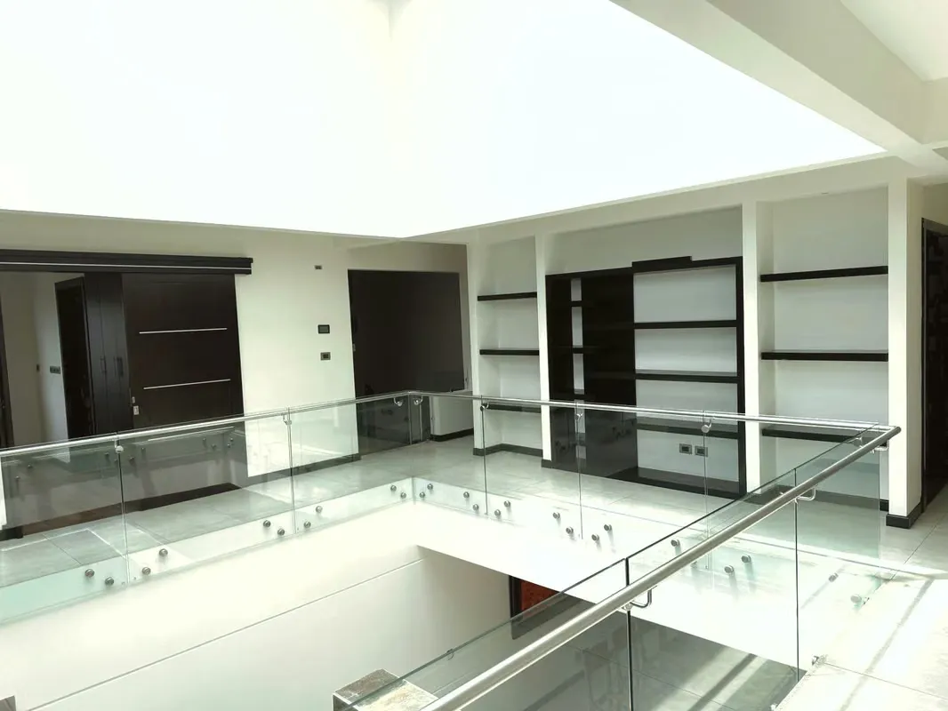 FOR RENT / SALE – MODERN HOME