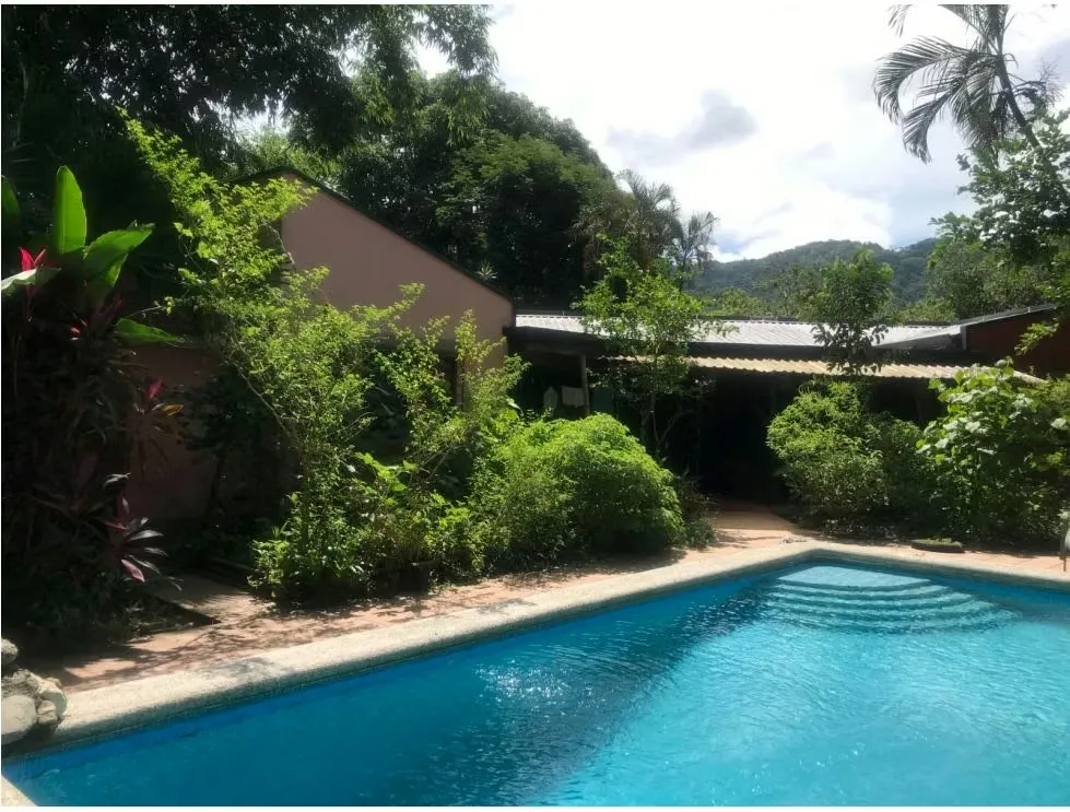 House for sale - natural paradise near the sea