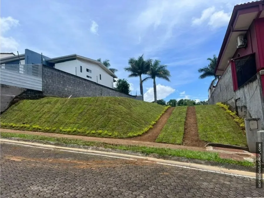 Lot for Sale in Belén, Heredia – Price Negotiable
