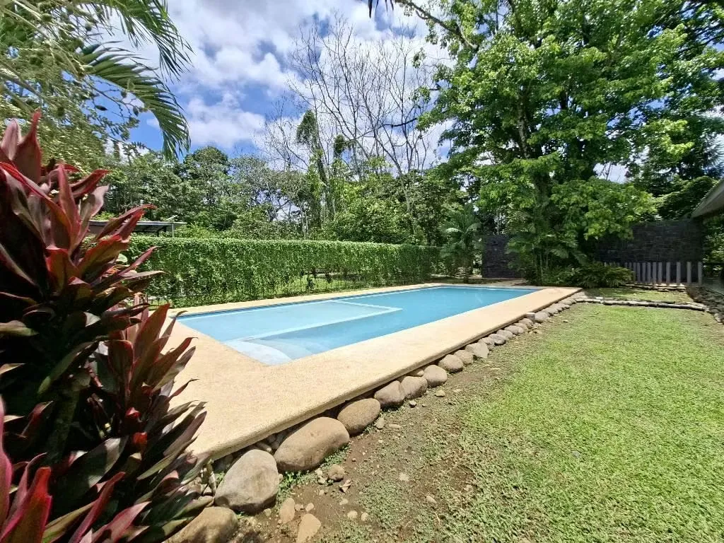 TERRENO EN VENTA CONDOMINIO CERCANIAS DE LA FORTUNA DE ARENAL.