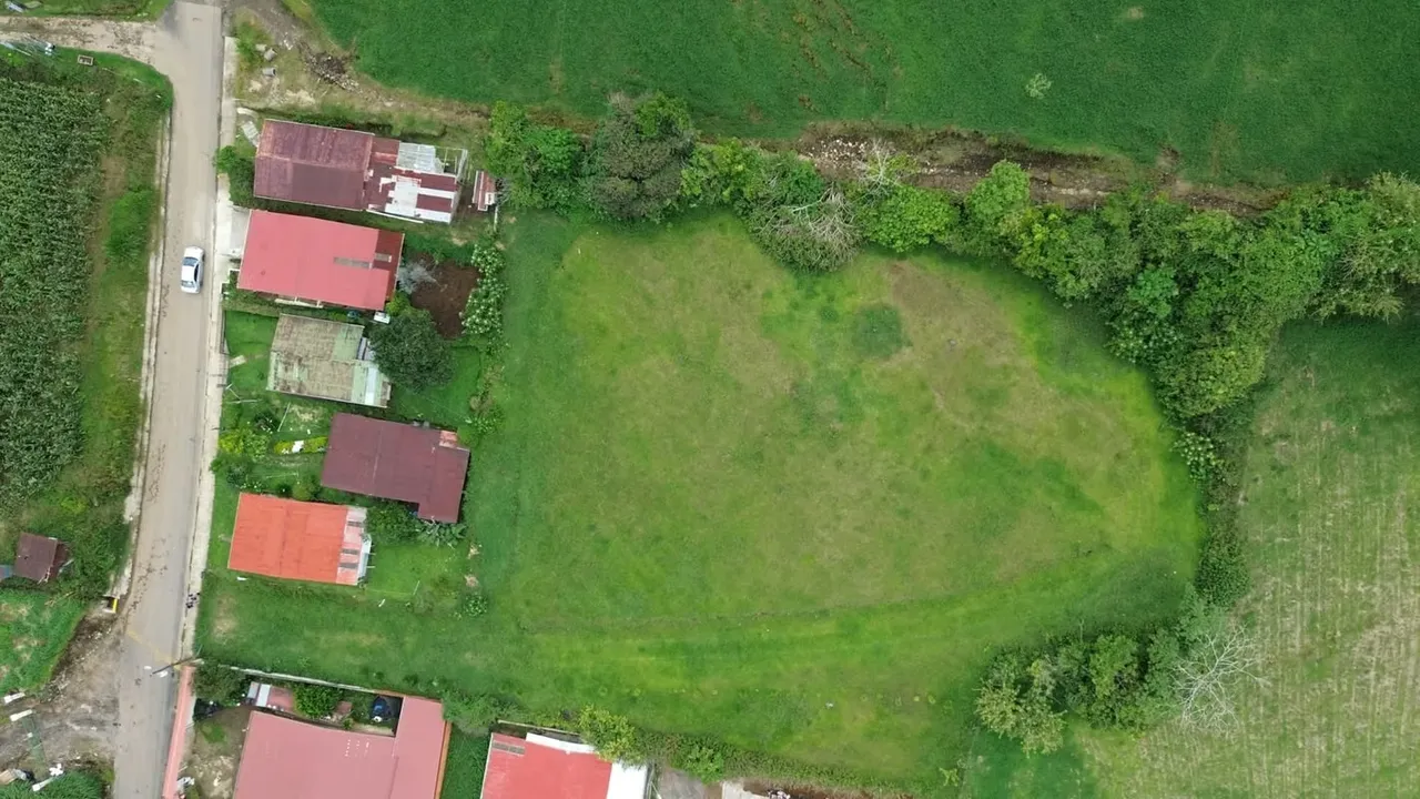 Are you dreaming of a retirement or recreation farm to share with family and friends?