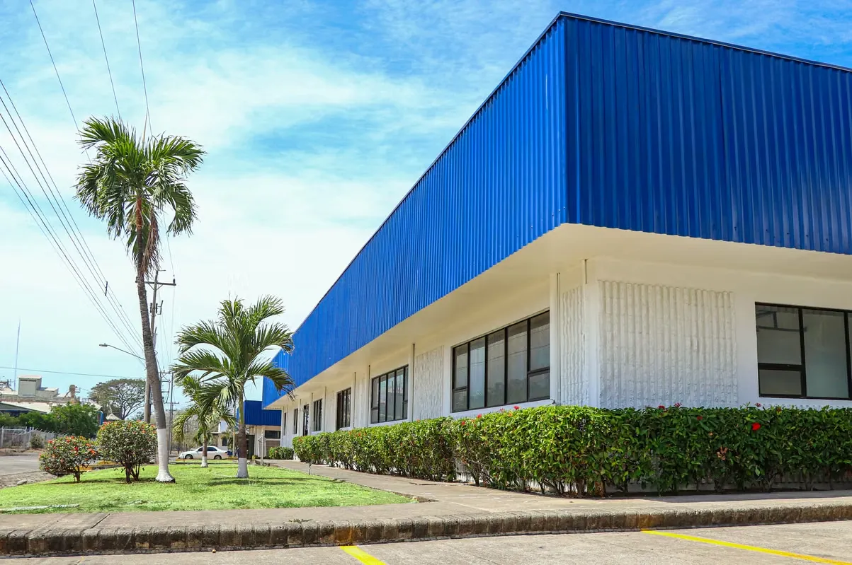 Zona Franca Puntarenas Industrial Park is located in Barranca just 10 km from Puerto Caldera and 80 km from San José and with direct access to the country's main airports. It has a ...