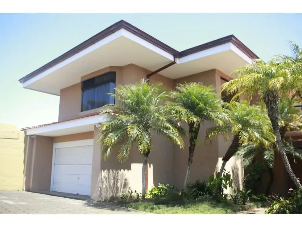 VENTA DE CASA DE LUJO, SAN LUIS DE SANTO DOMINGO, HEREDIA 4092 (GC)