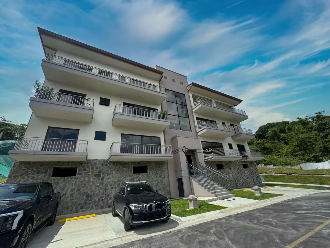 APARTMENT FOR RENT – VISTA AL VALLE, ESCAZÚ*