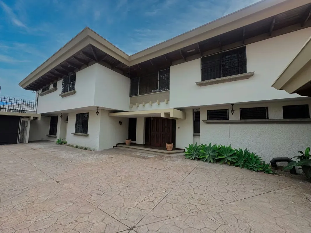 HOUSE FOR RENT – IDEAL FOR EMBASSY OR DIPLOMATIC USE