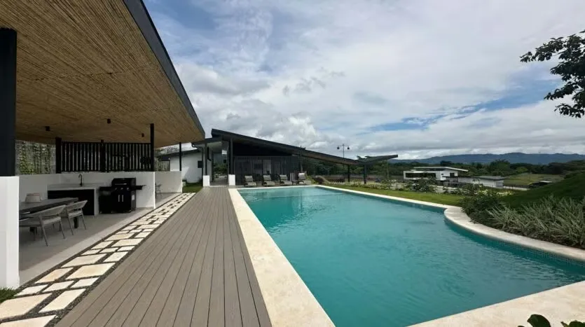 Lote en Venta – La Guácima, Alajuela