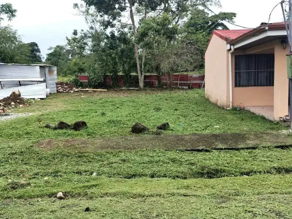 Se vende lote en Residencial en Guapiles