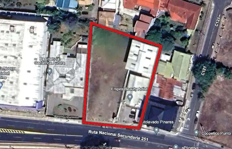 Se venden 2 terrenos juntos en Milla de oro, Pinares, Curridabat (AD).