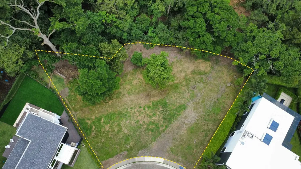 For sale lot in La Guácima de Alajuela
