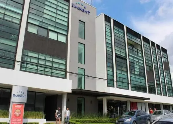 Se vende oficina en San Rafael de Escazu. Centro Corporativo San Rafael.