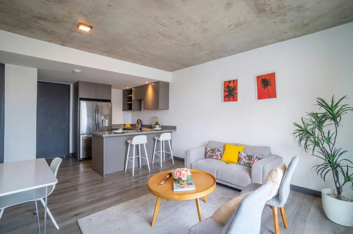 Estrene su nuevo hogar en una de las zonas más codiciadas del oeste de San José. Este moderno apartamento se ubica en Pozos de Santa Ana, a pocos minutos de Lindora, ...