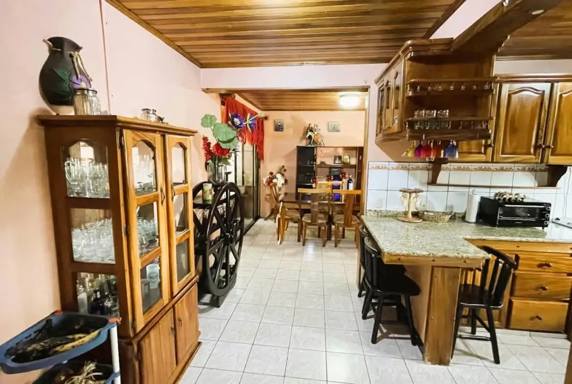 HOUSE FOR SALE IN GRECIA, ALAJUELA