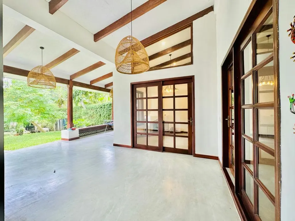 SE VENDE CASA INDEPENDIENTE SAN RAFAEL DE ESCAZÚ*