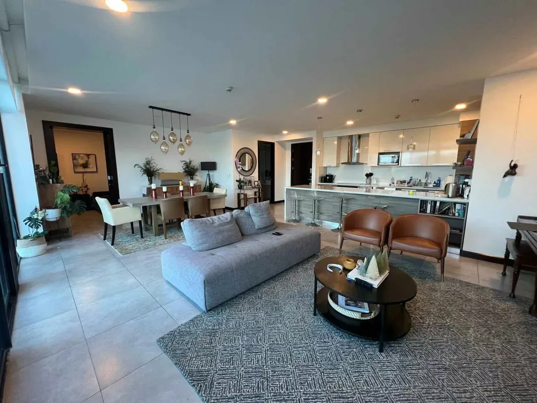 PENTHOUSE FOR SALE IN 203 GUACHIPELIN FOR INVESTMENT