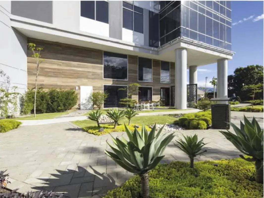 Located in Escazú, in one of the areas with the greatest projection in the country. Just 30 minutes from the Juan Santamaría International Airport ...