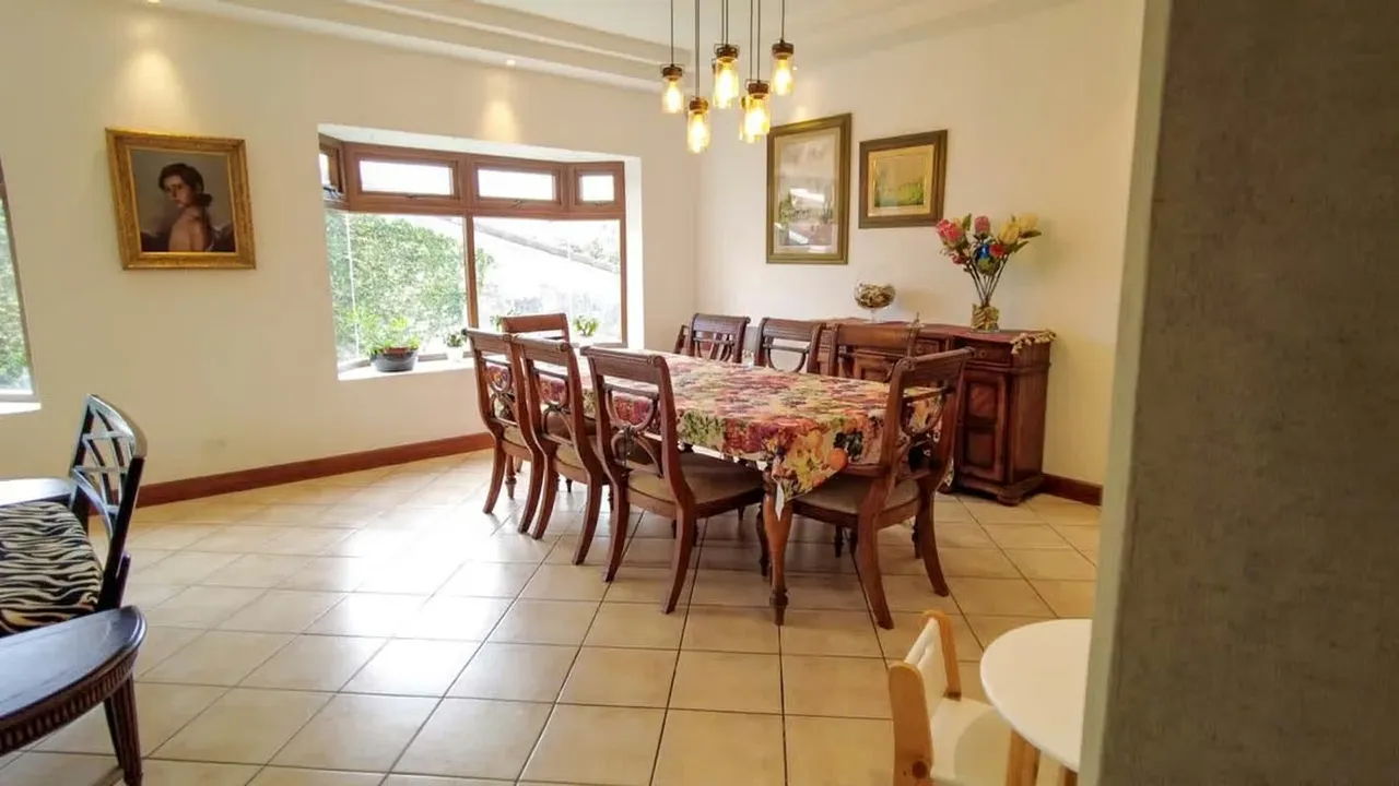 Apartment sale - spacious and secure