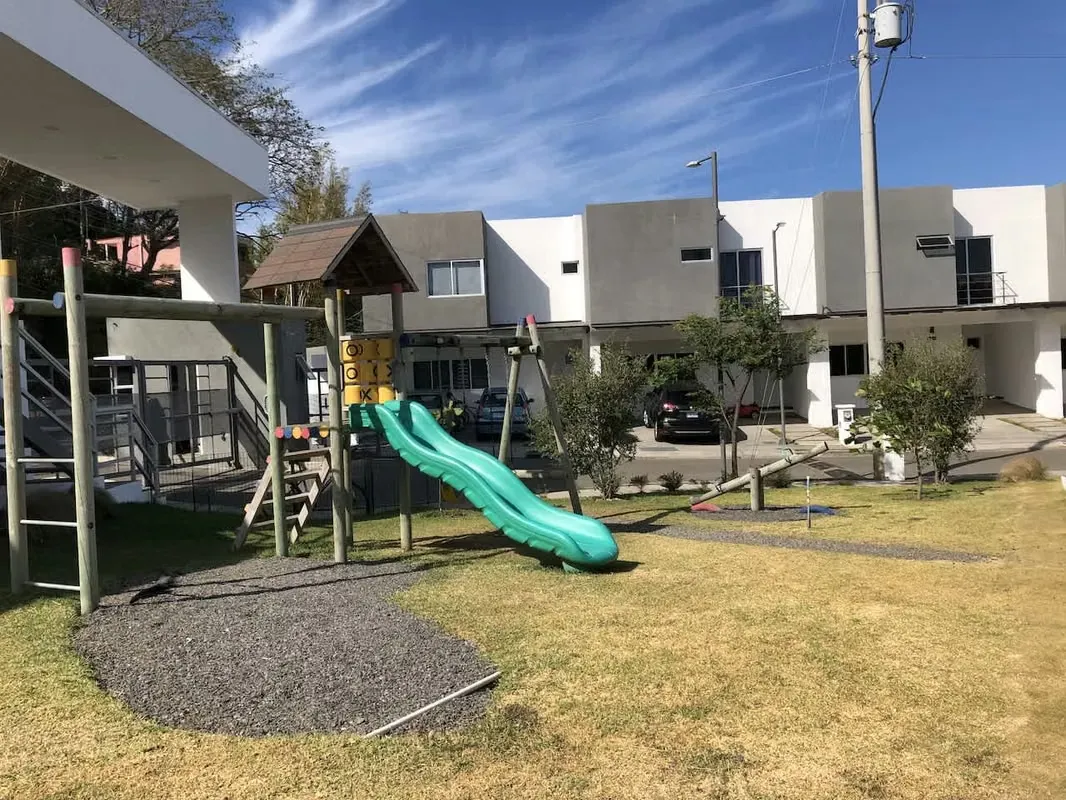 VENTA Y PRE-VENTA DE CASAS EN CONDOMINIO EN BRASIL DE MORA